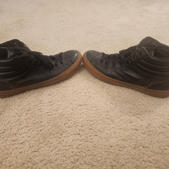 Converse Chuck Taylor Shoe Men 10 Leather Black All-Star High-Top Gum Sole - Picture 4 of 7